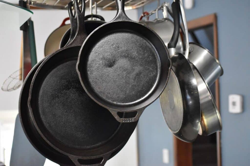 Cast iron, Kitchen, Pan.