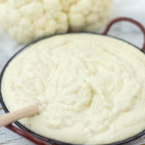 A bowl filled with creamy mashed cauliflower.