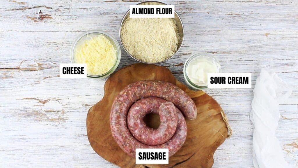 Southern sausage cheese balls ingredients.